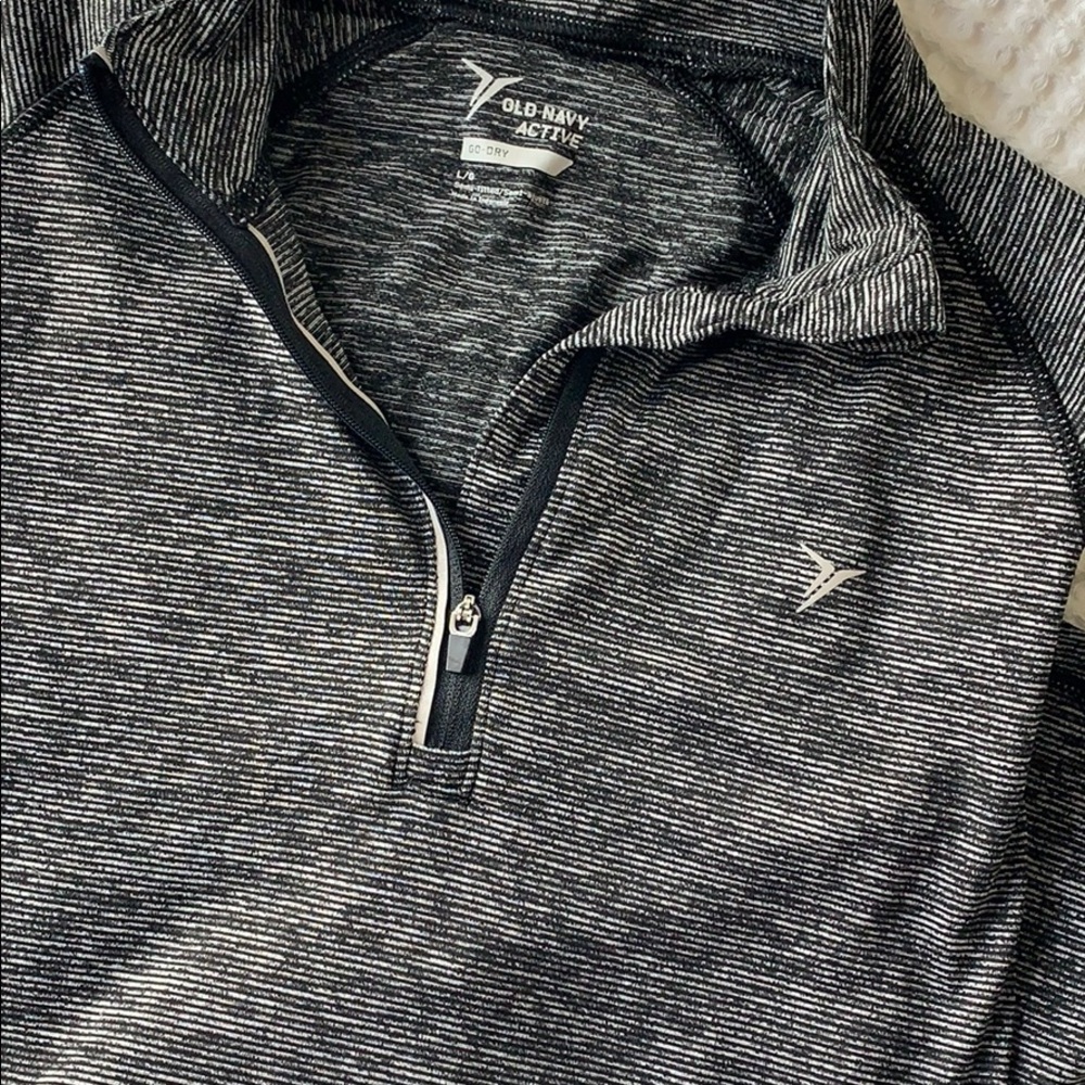 Long sleeve workout top